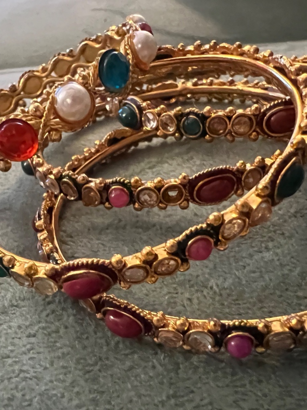 Vintage Ornate Indian Gold Gem Costume Stacking Bangle Bracelet 5 Set